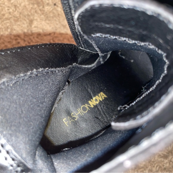 Booties - Picture 5 of 6